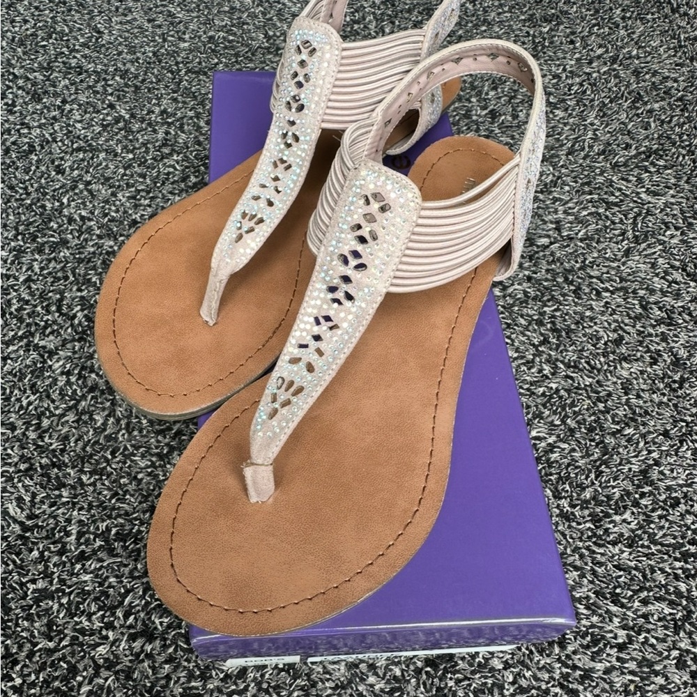 Steve Madden Cream and Brown Sandals